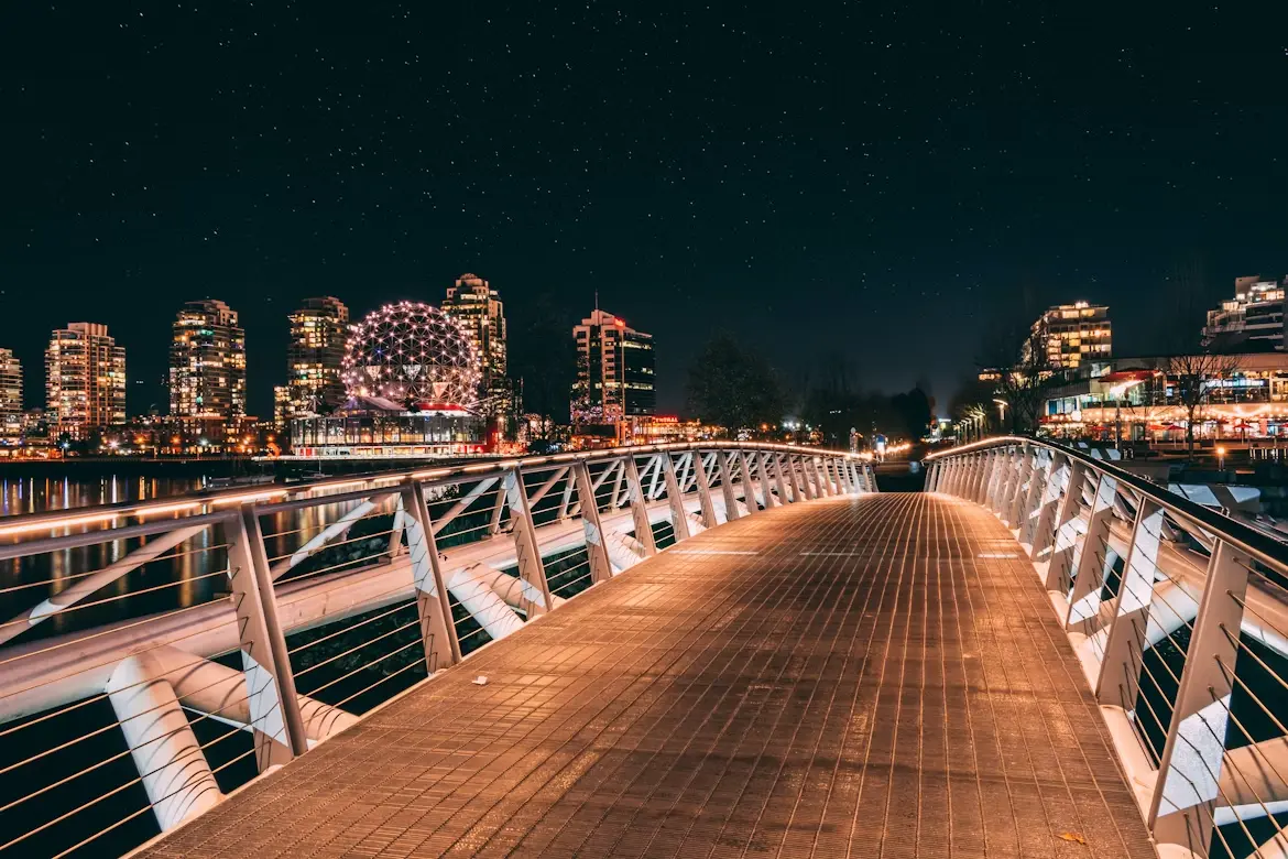 vancouver-sunset-and-city-lights-3